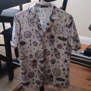 White space shirt, small size